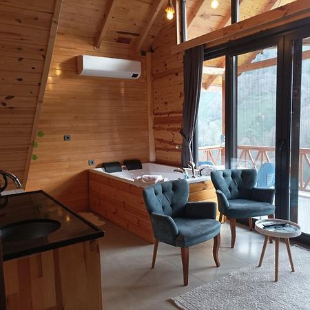 Huervadi Bungalow Rize Eksteriør bilde