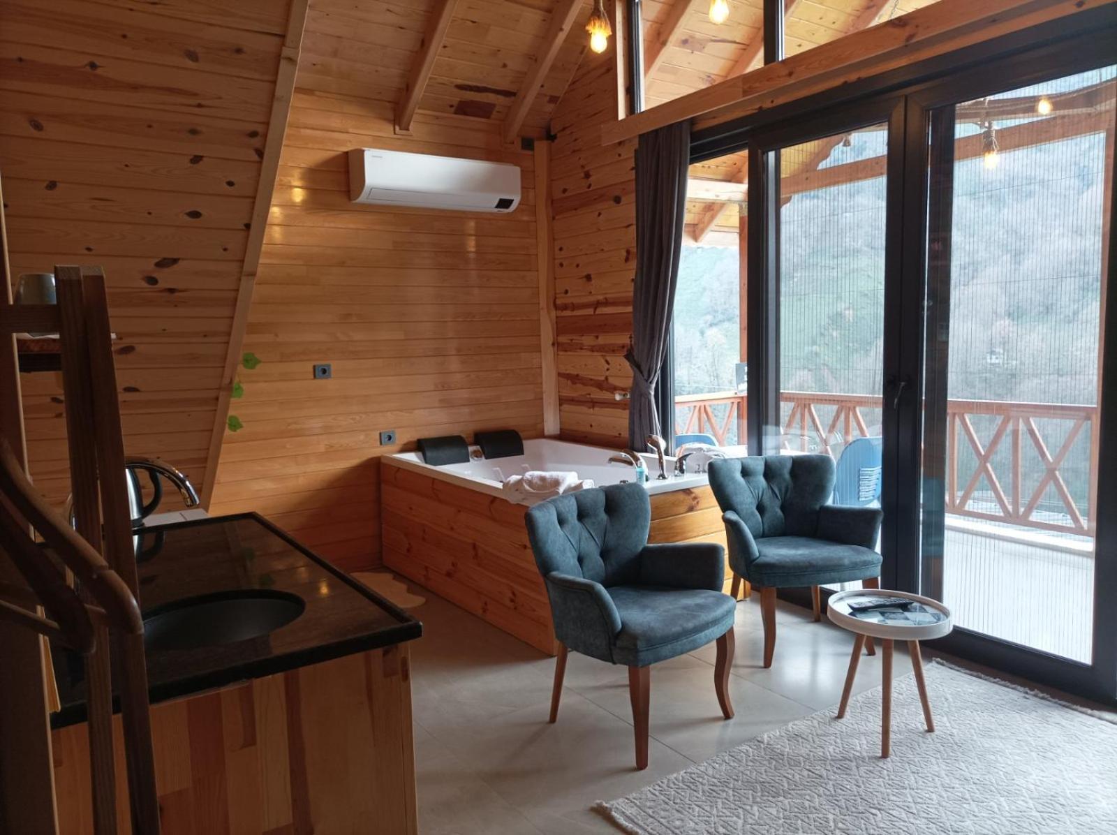 Huervadi Bungalow Rize Eksteriør bilde
